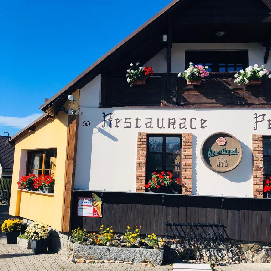 Penzion, Restaurace Jaro Vesin Brdy Rozmital pod Tremsinem Eksteriør bilde